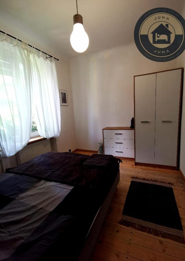 פרוז'קוב Juna - Nowoczesny Apartament W Centrum Z Widokiem Na Park מראה חיצוני תמונה