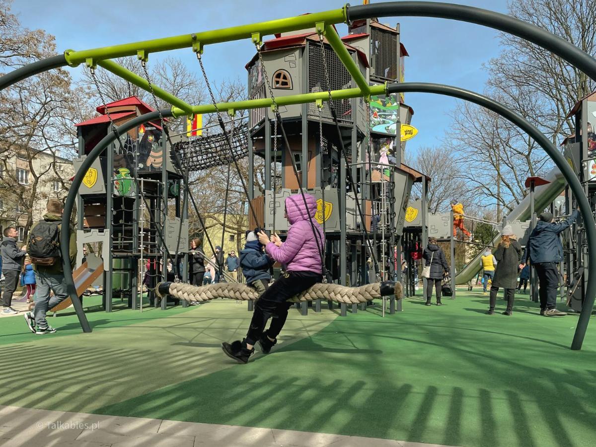 פרוז'קוב Juna - Nowoczesny Apartament W Centrum Z Widokiem Na Park מראה חיצוני תמונה